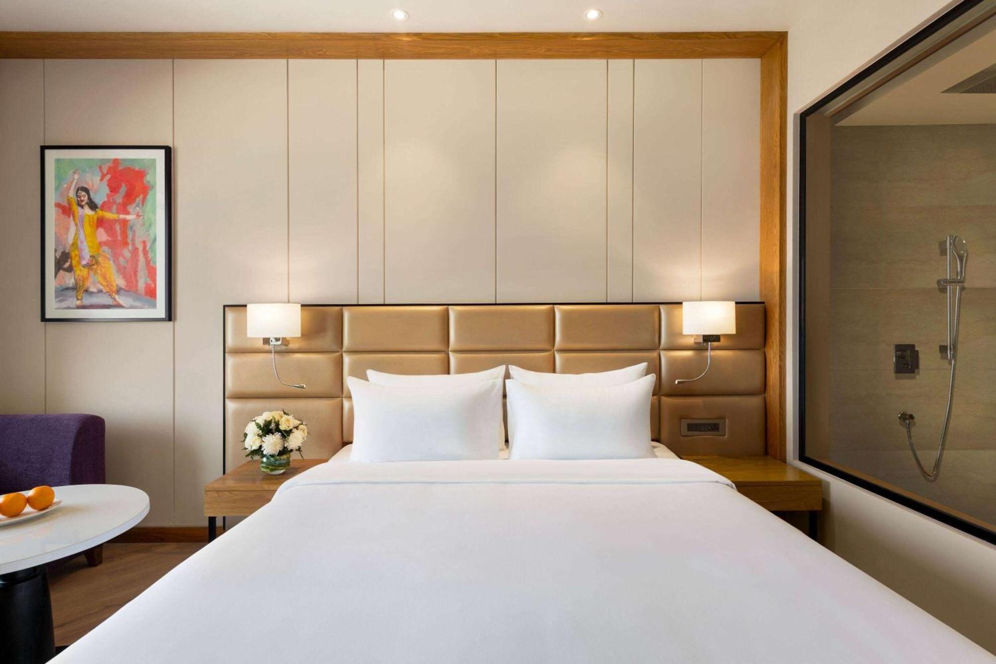 Ramada Encore By Wyndham Amritsar Airport Екстериор снимка